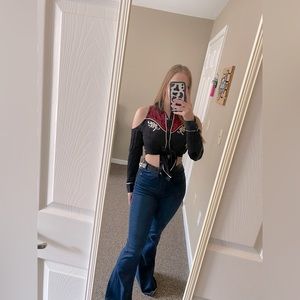 Long sleeve button up